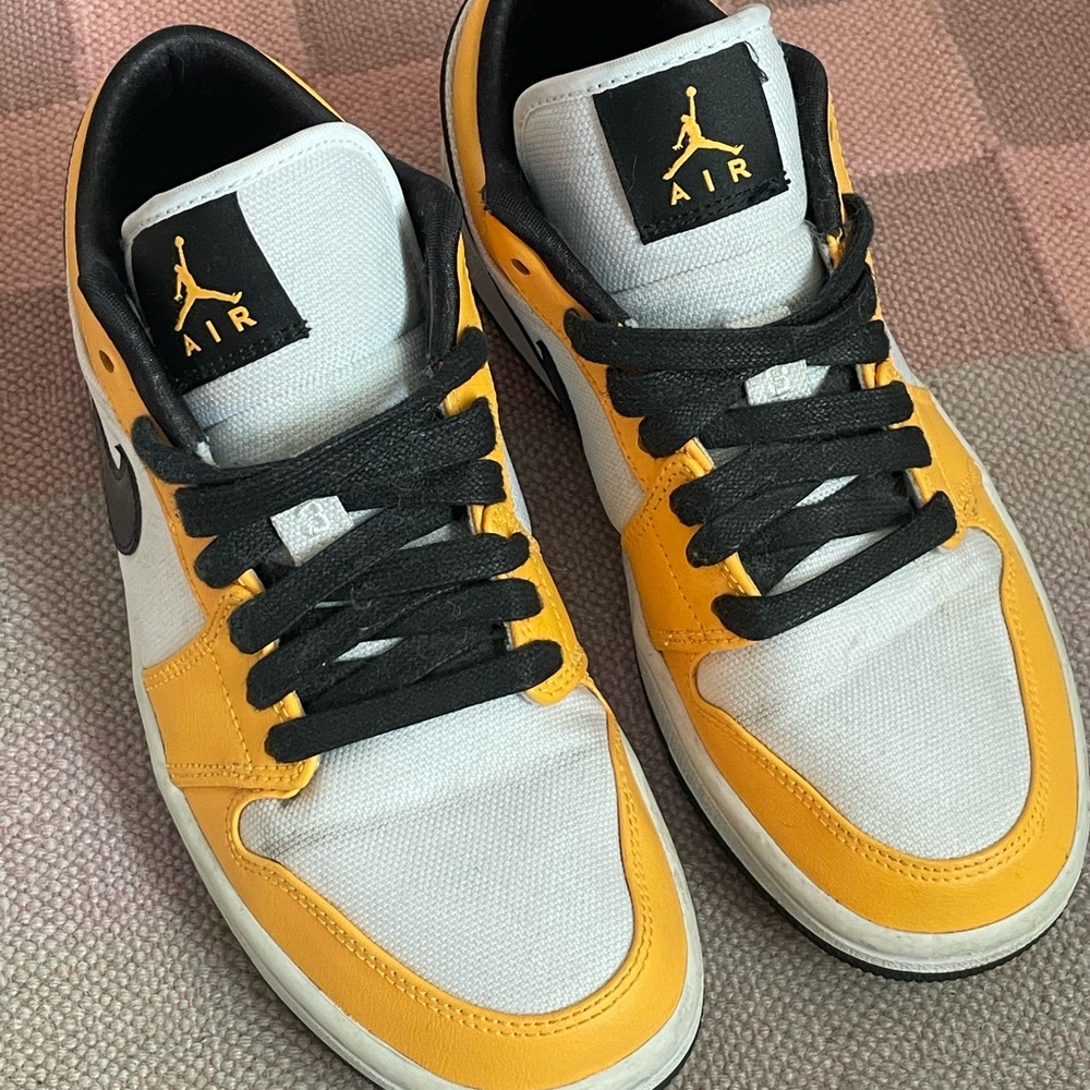 Nike Air 1 Low Laser Orange